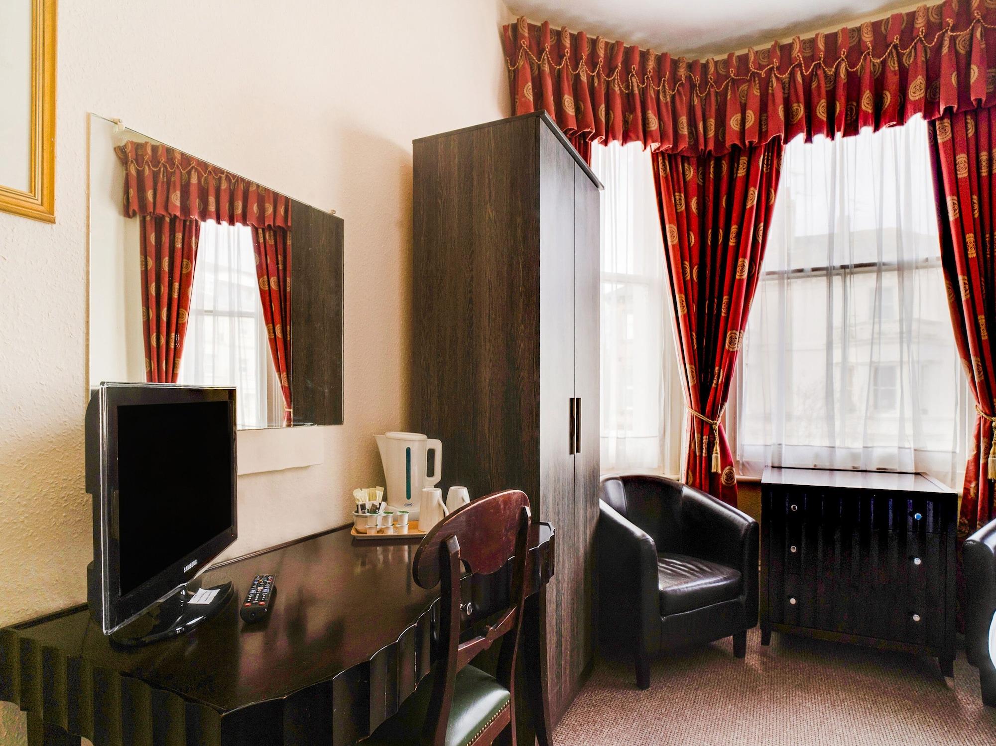 Oyo The Palm Court Hotel Eastbourne Zewnętrze zdjęcie