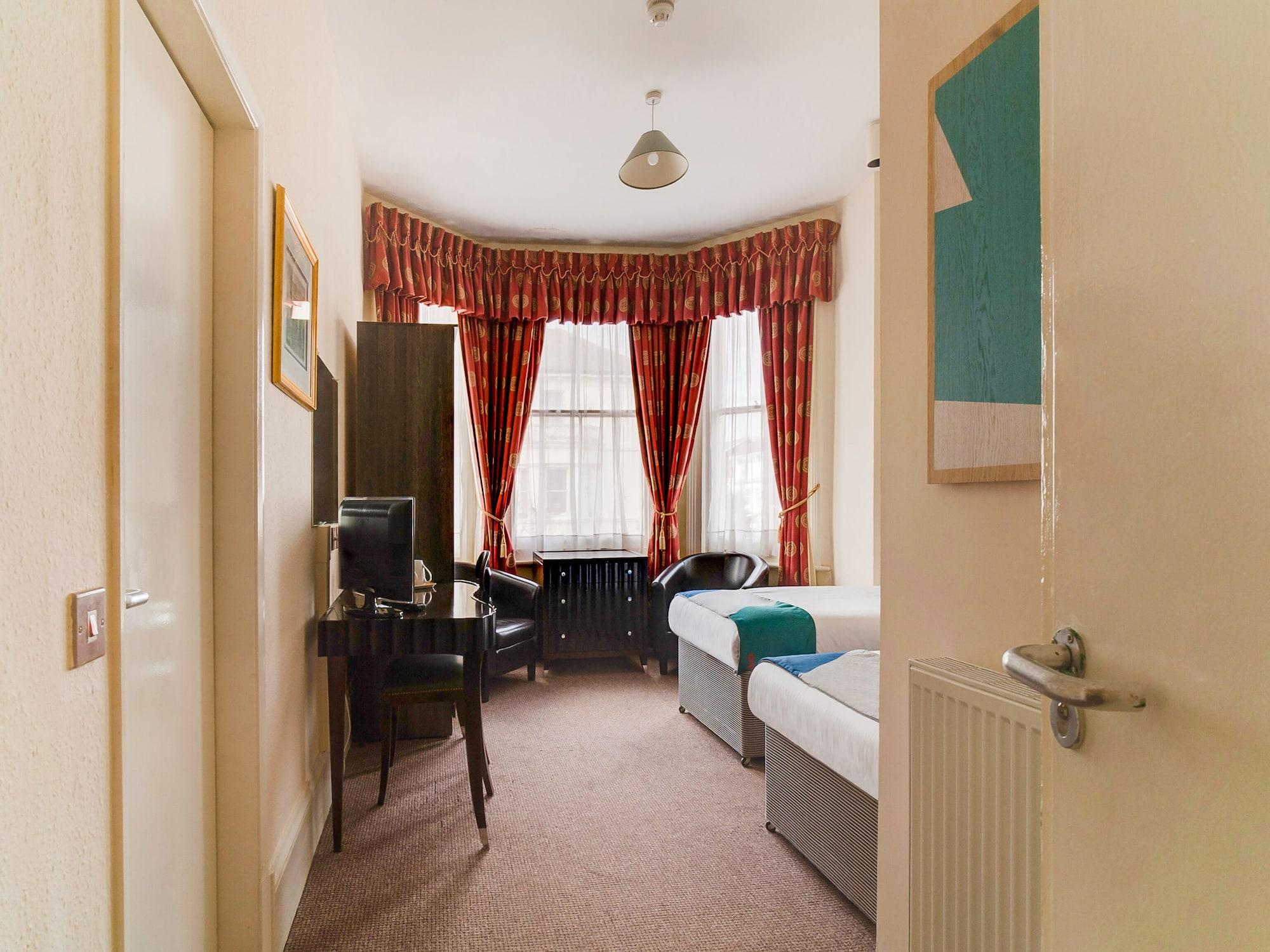Oyo The Palm Court Hotel Eastbourne Zewnętrze zdjęcie