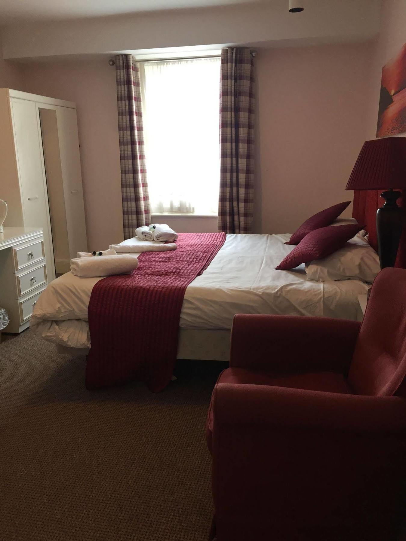 Oyo The Palm Court Hotel Eastbourne Zewnętrze zdjęcie